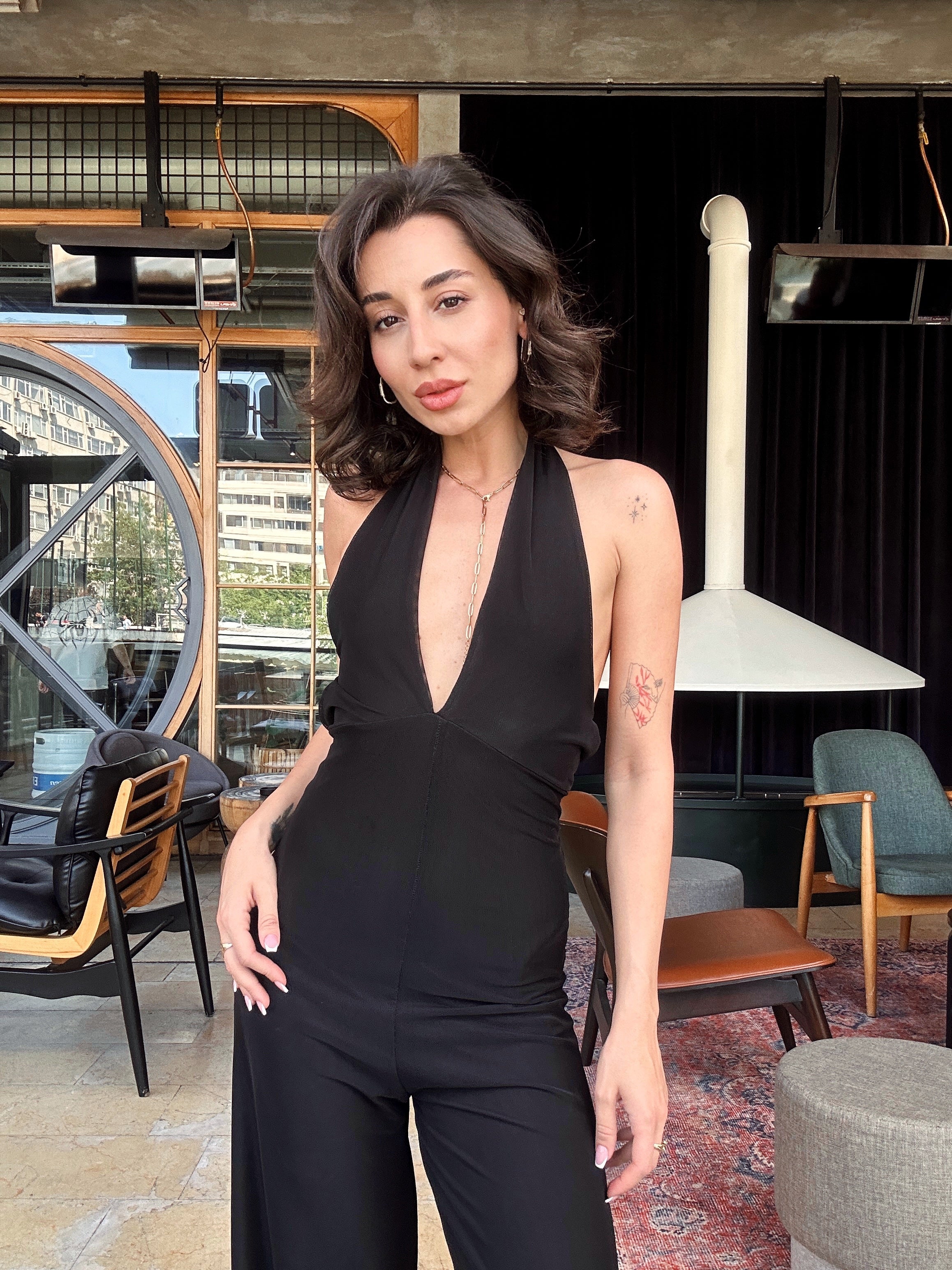 Sırt Dekolteli Tül Tulum