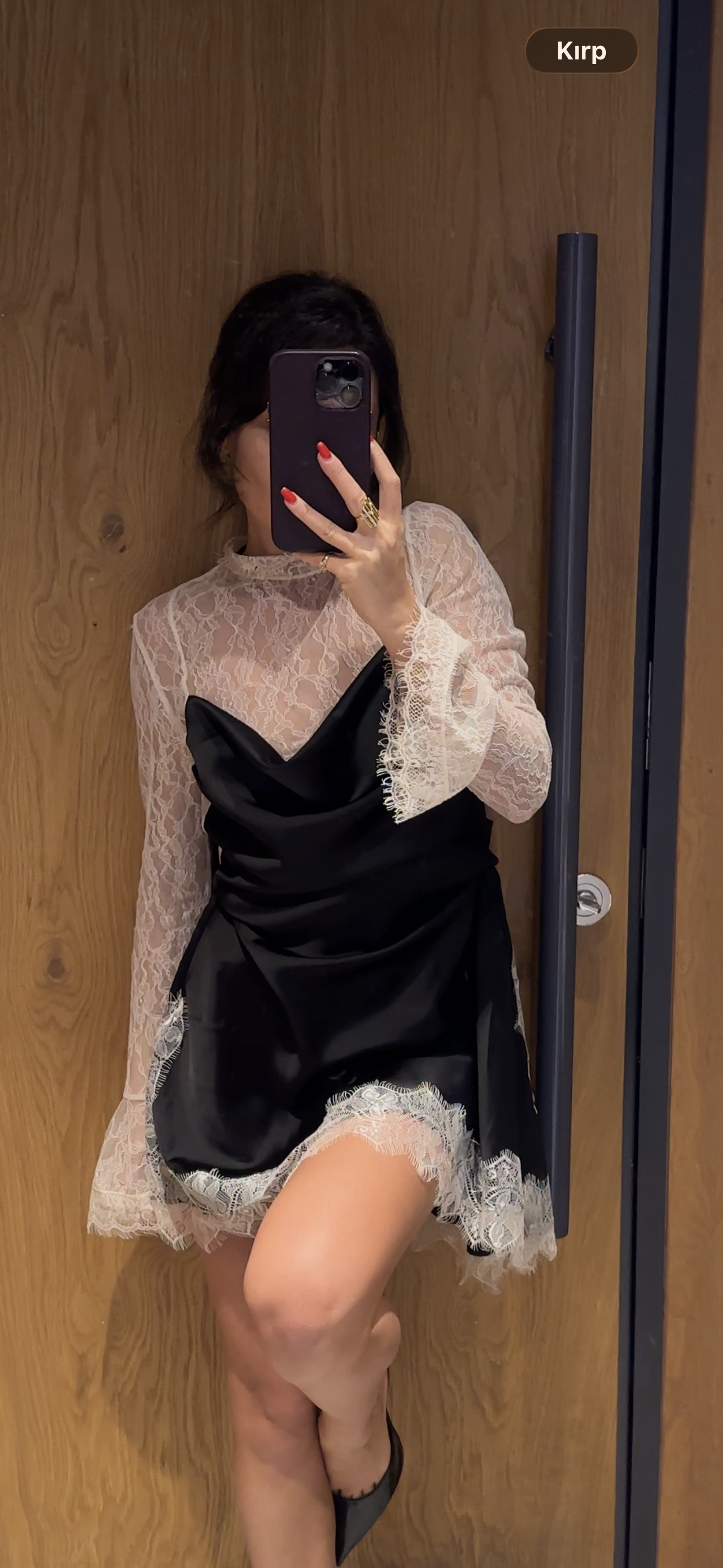 Aura Dantel Detaylı Elbise