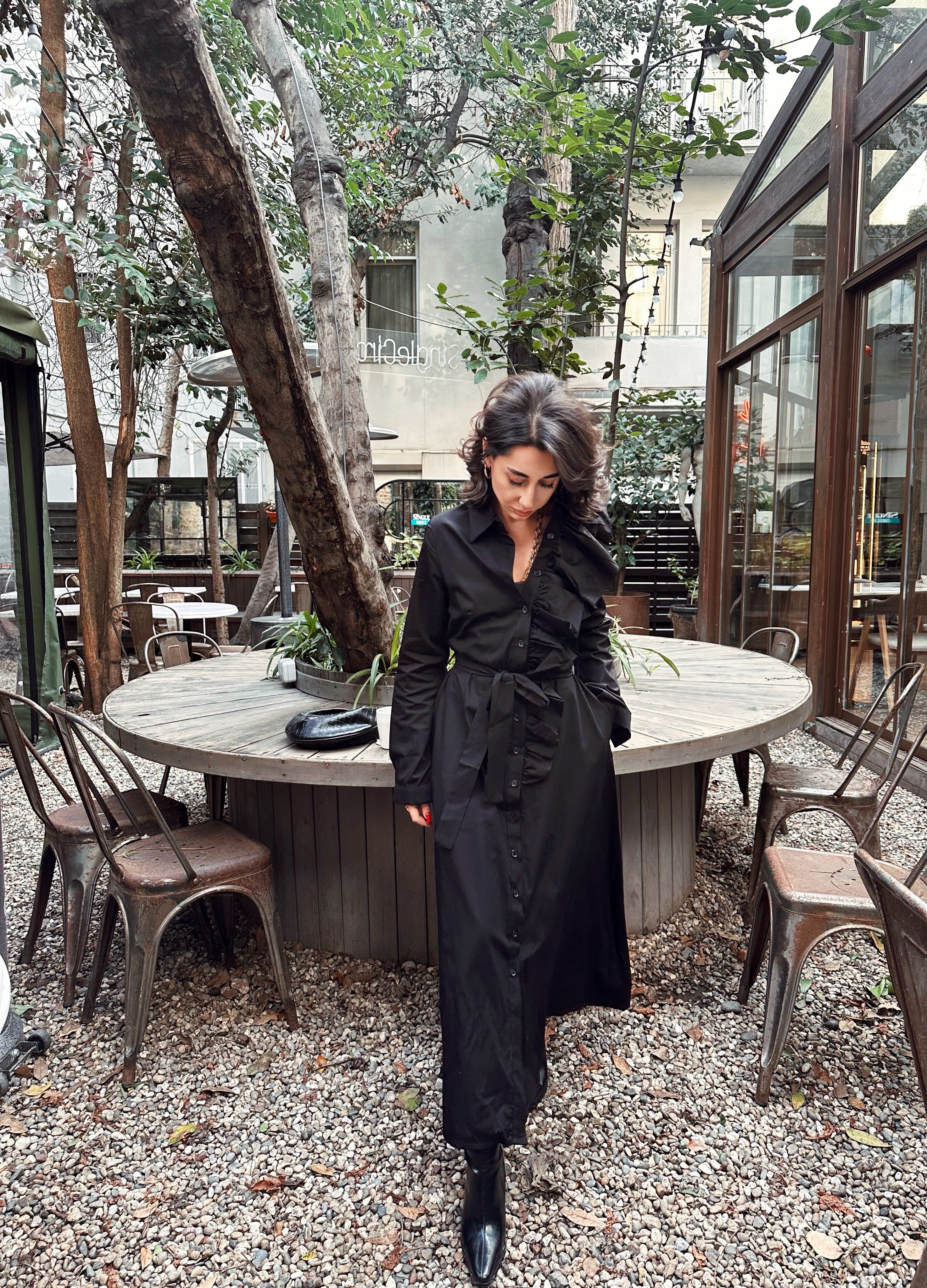 Uzun Düğmeli Elbise