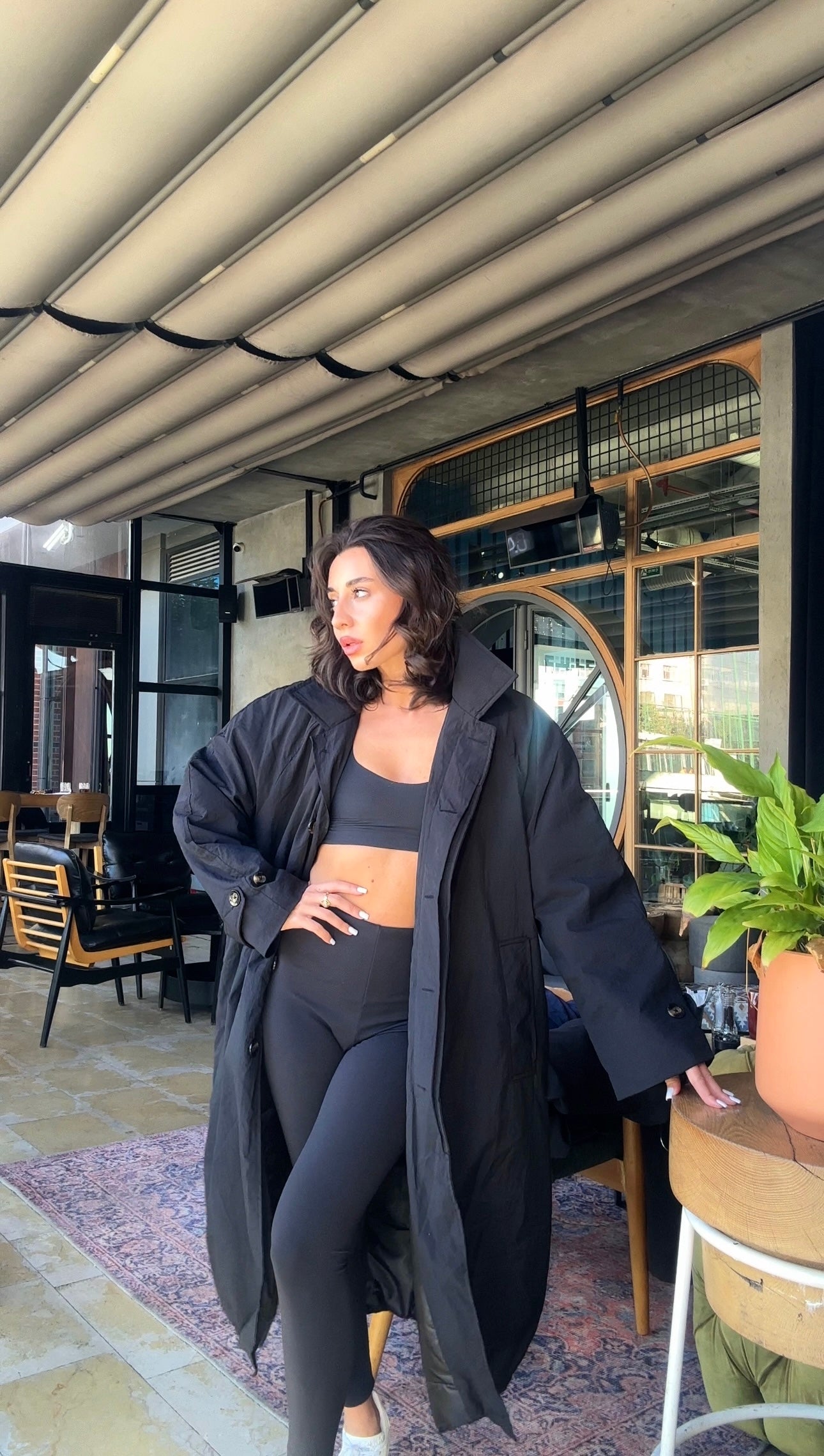 Puffer Maxi Siyah Uzun Yağmurluk Mont