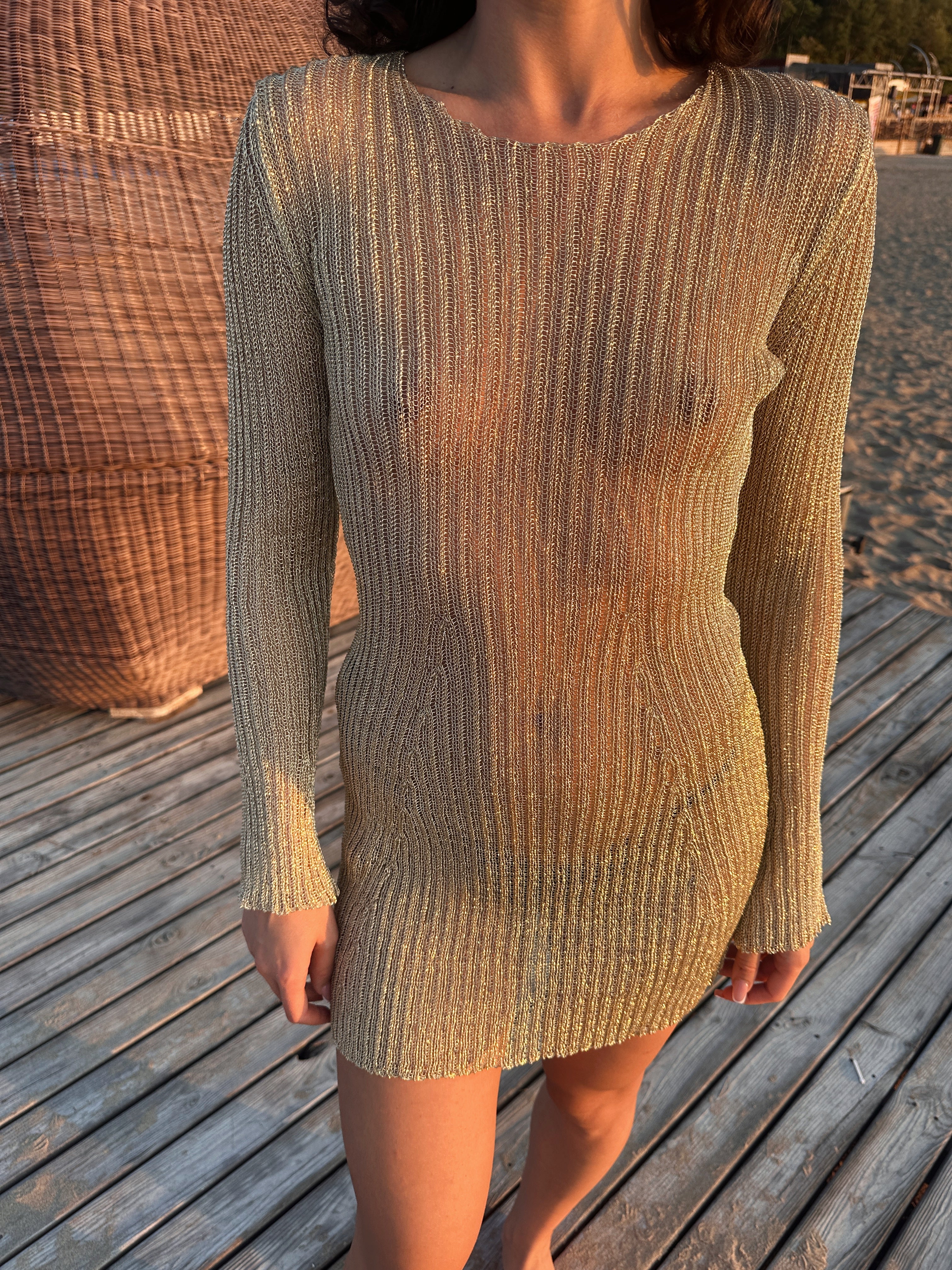 Altın Işıltılı Transparan Elbise