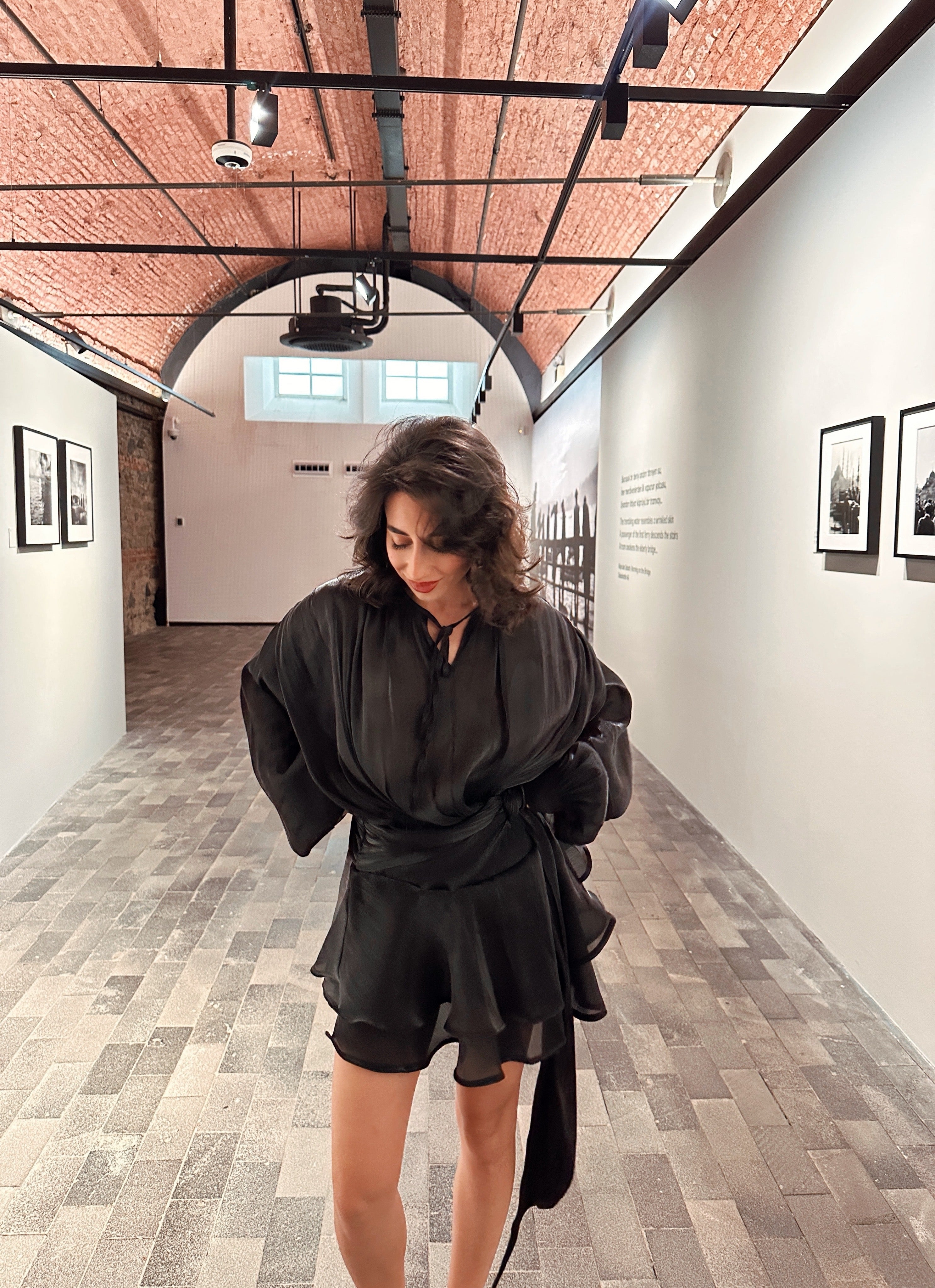 Tasarım Işıltılı Saten Elbise