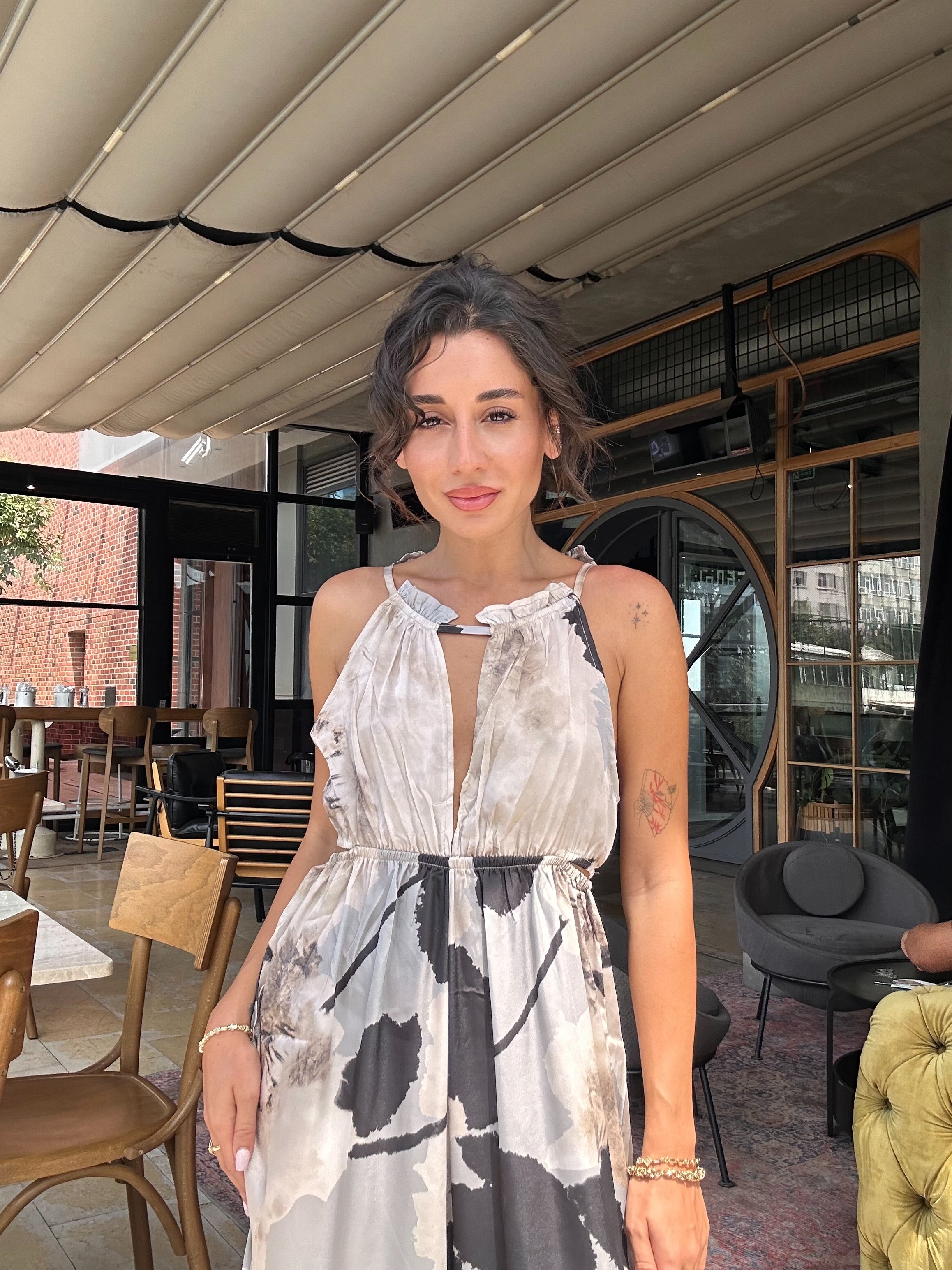 Viora Desenli  Geniş Paça Desenli Saten Tulum