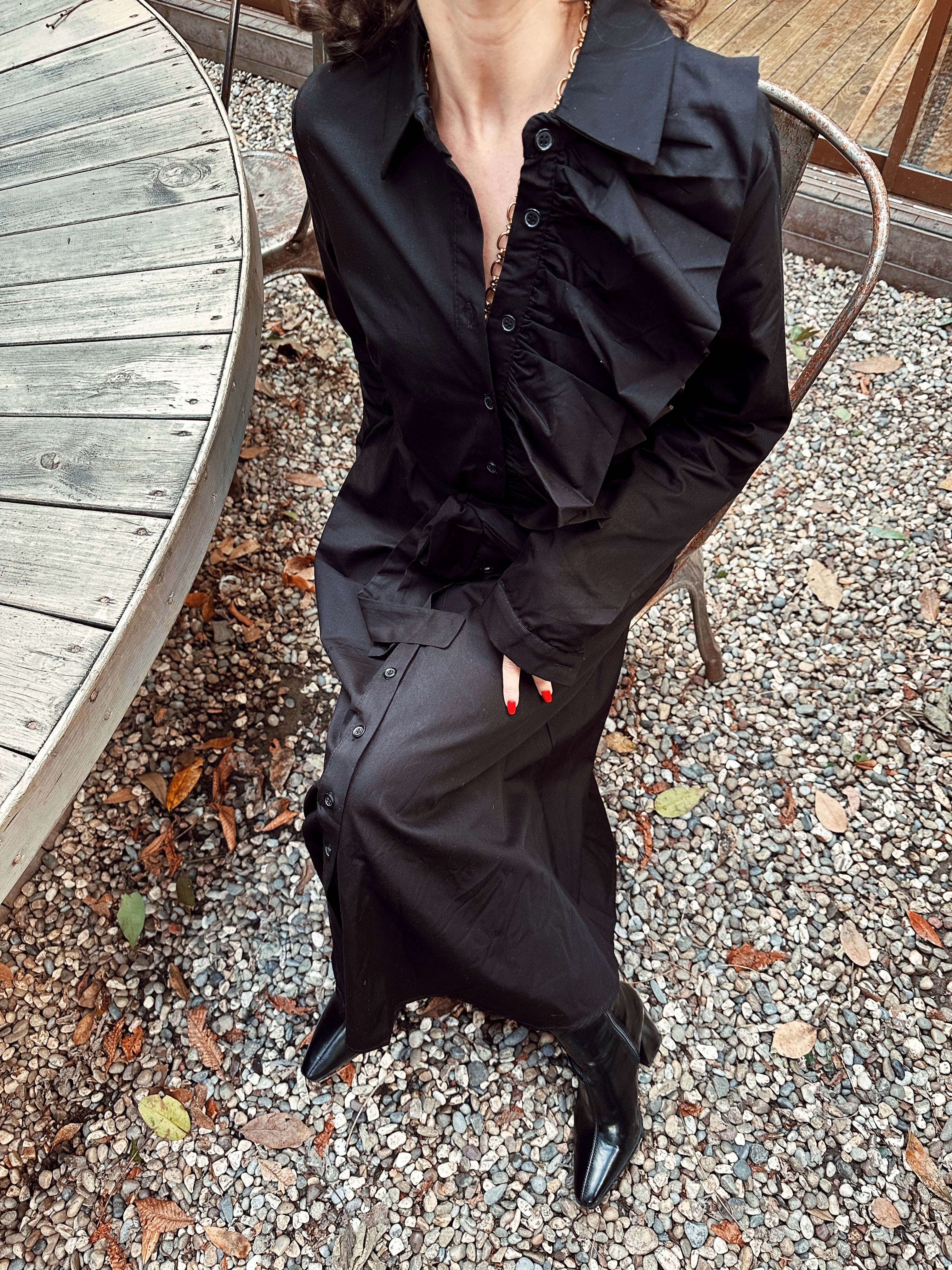 Uzun Düğmeli Elbise