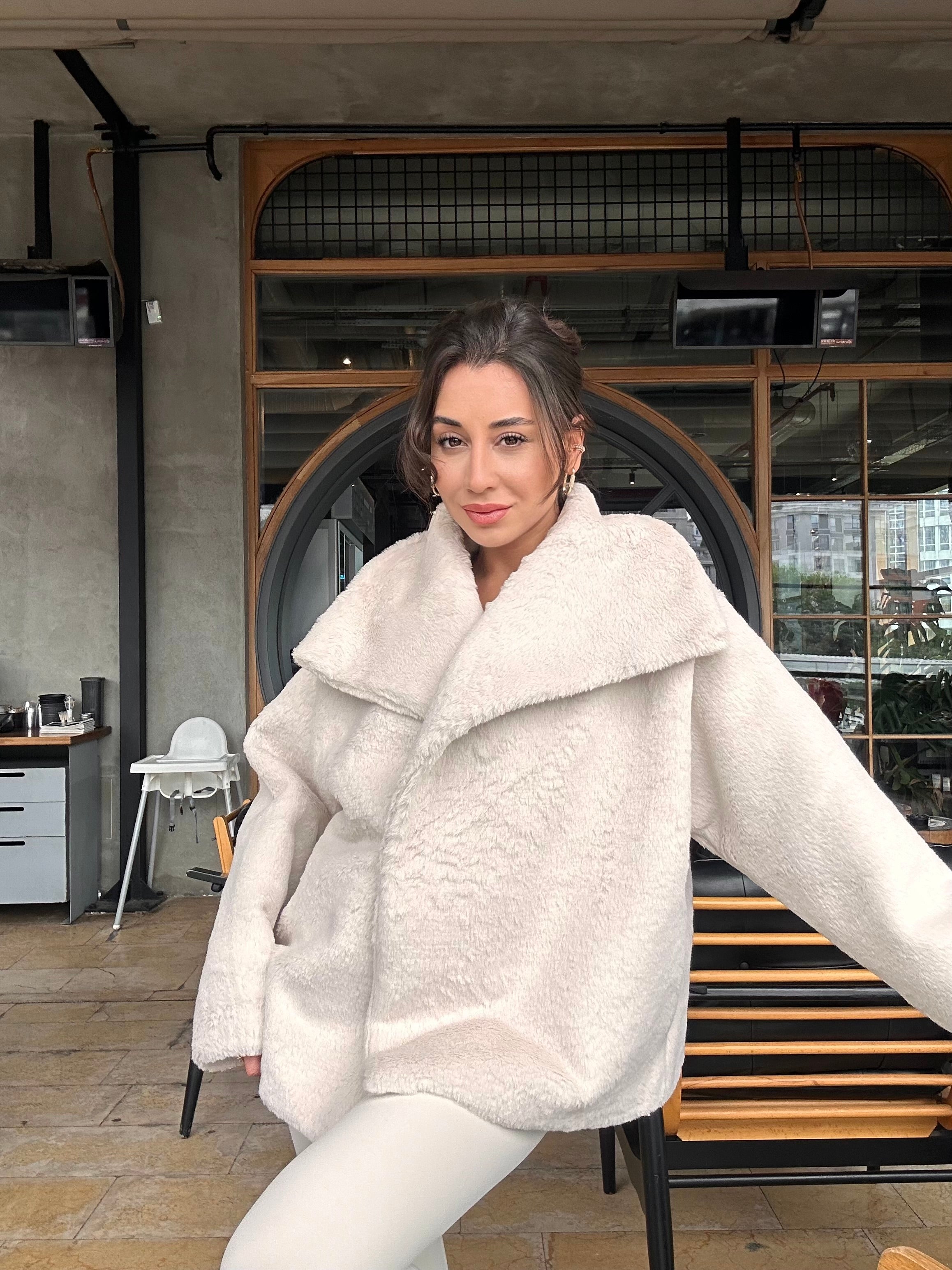 Whıte Muse Kürk Mont