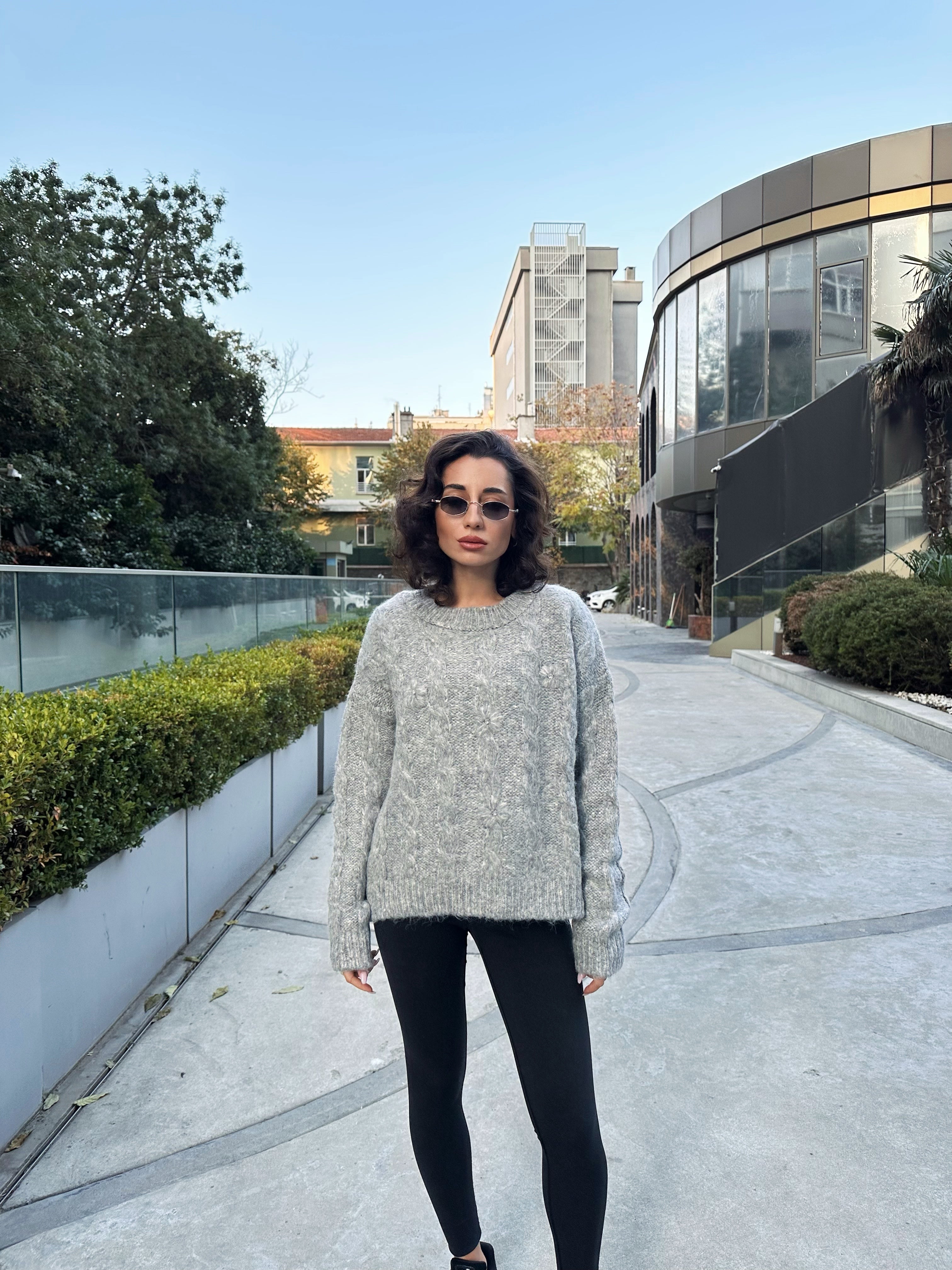 Örgü Taş Detaylı Kazak