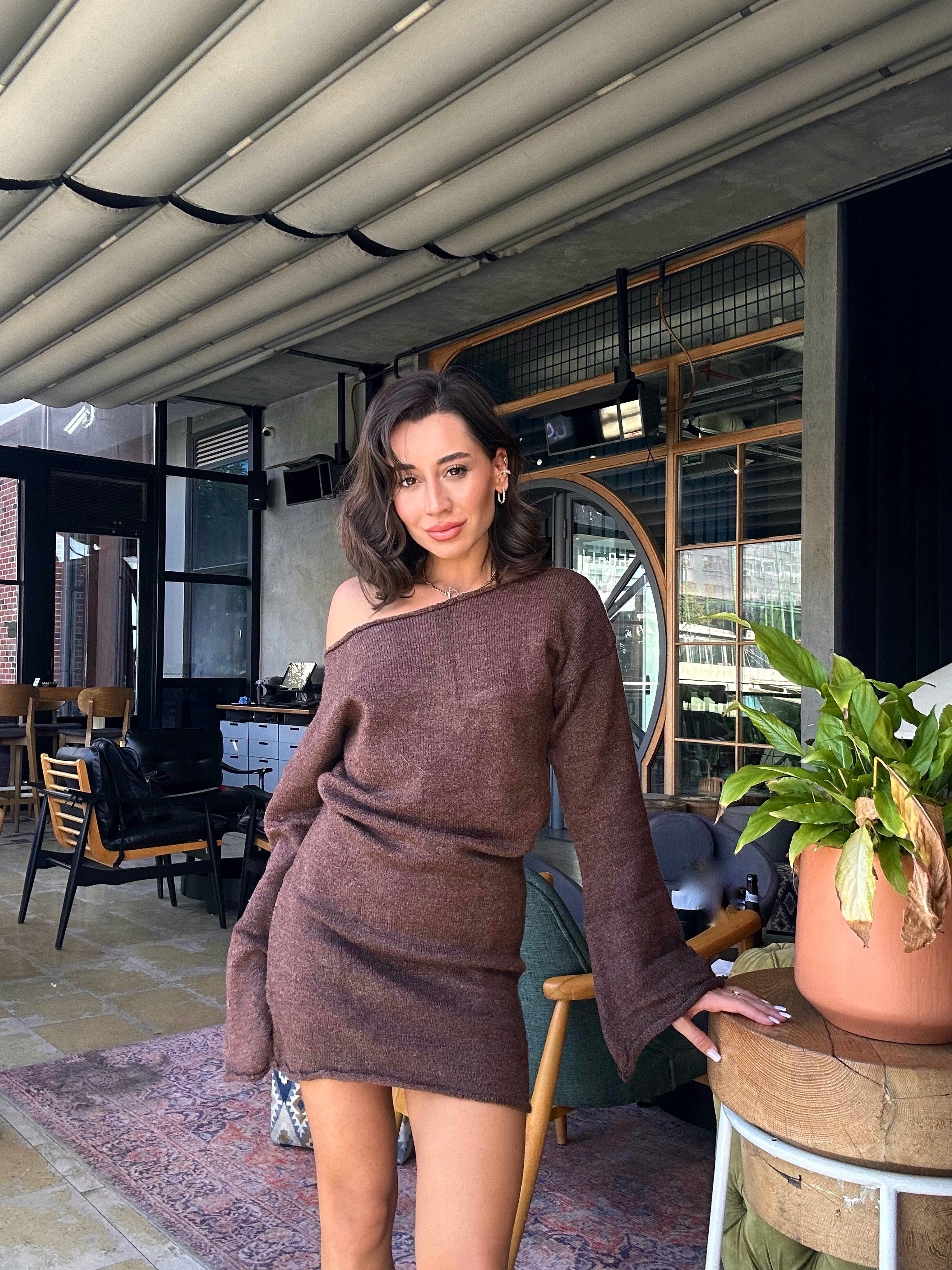 Şal Detaylı Elbise