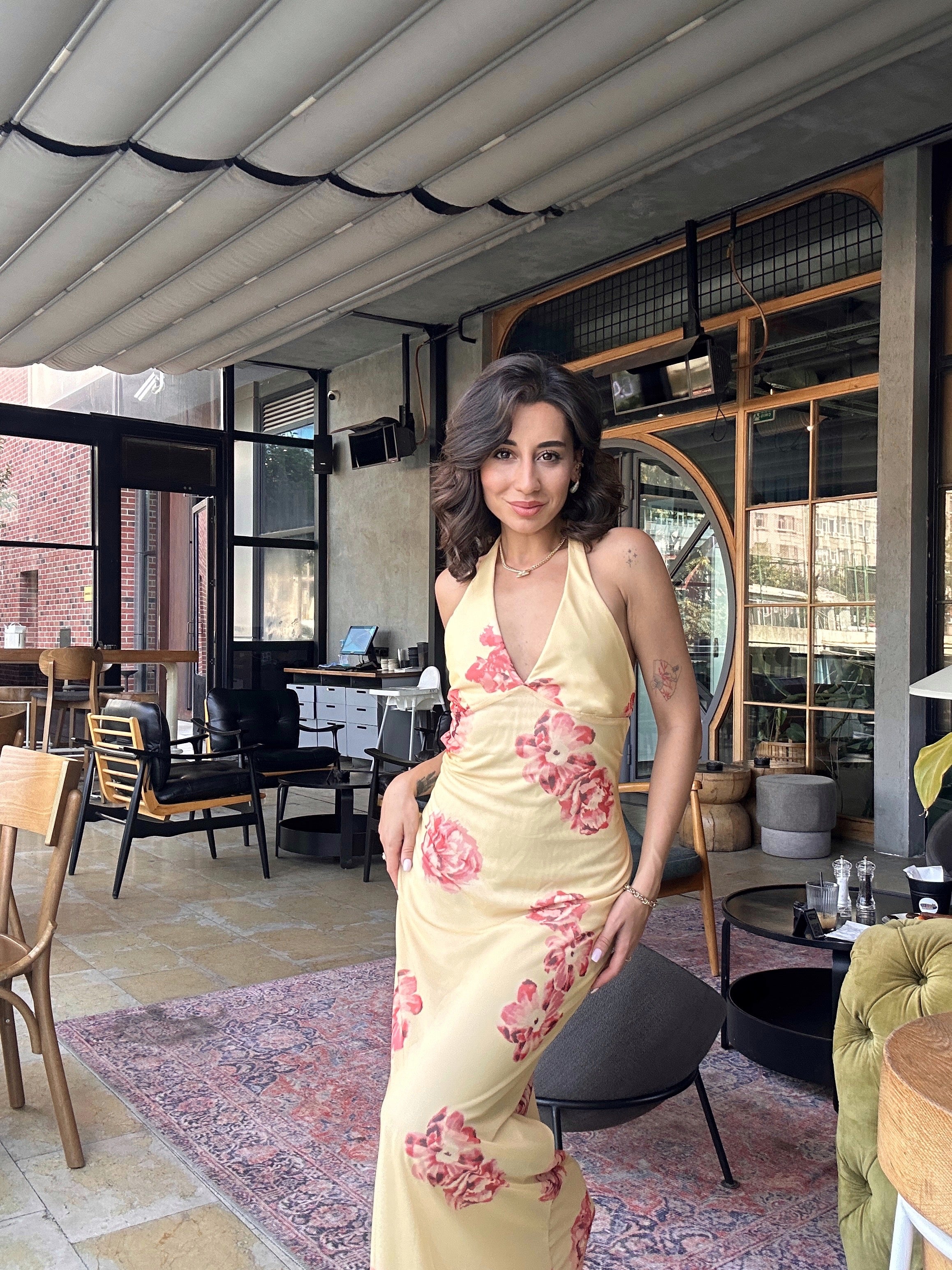 Çiçek Desenli Tül Elbise