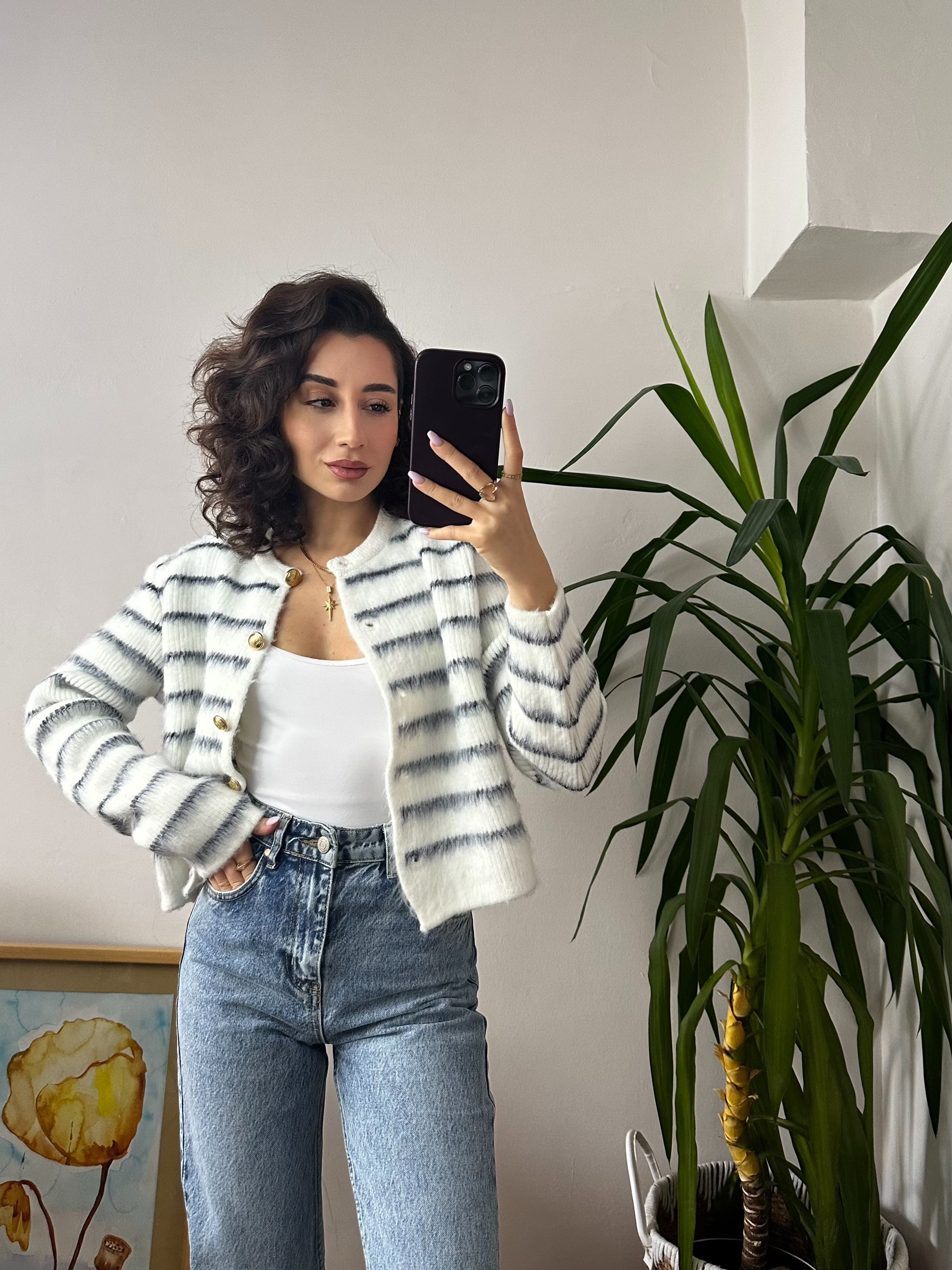 Gold Düğmeli Çizgili Hırka