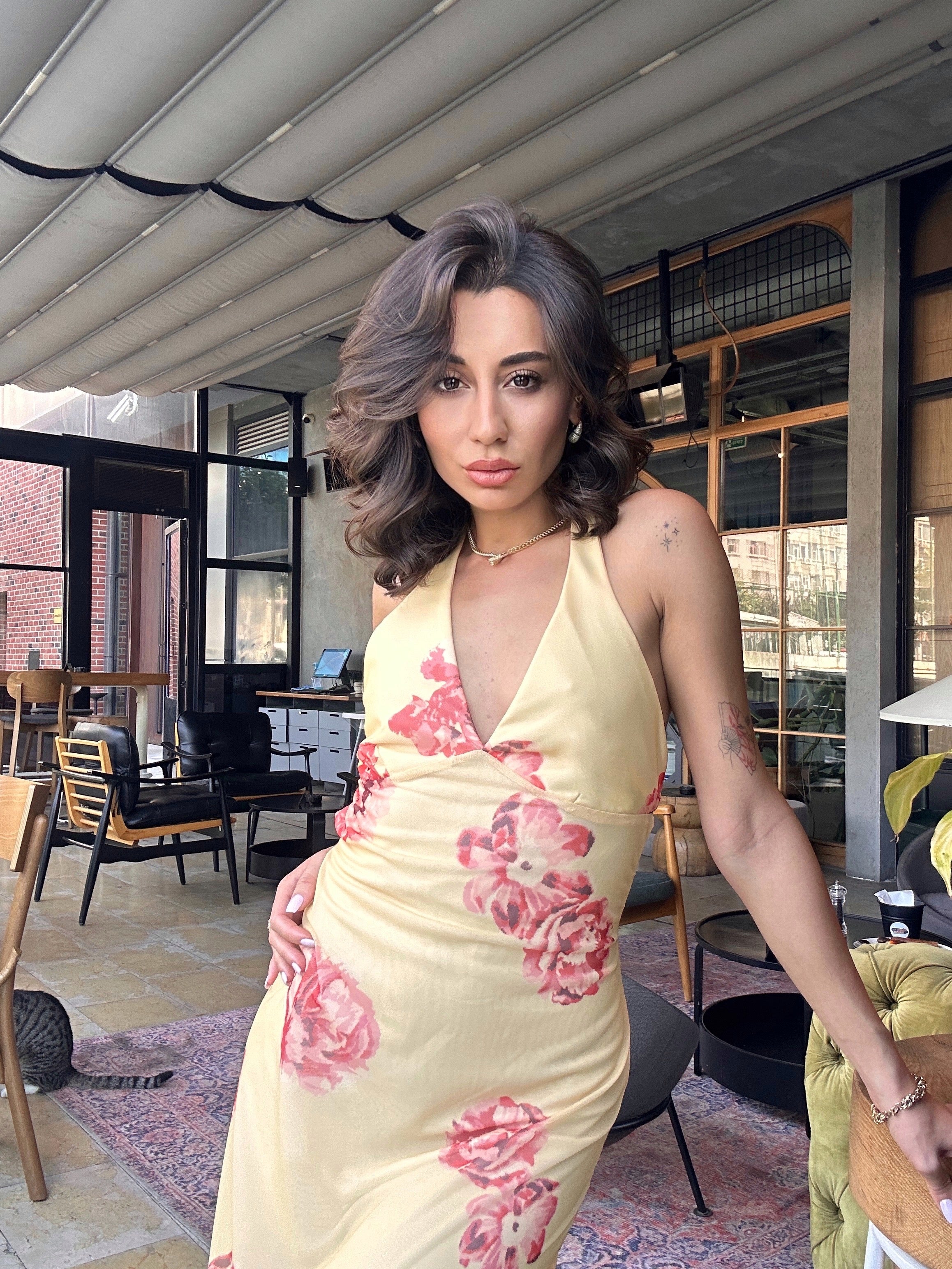 Çiçek Desenli Tül Elbise