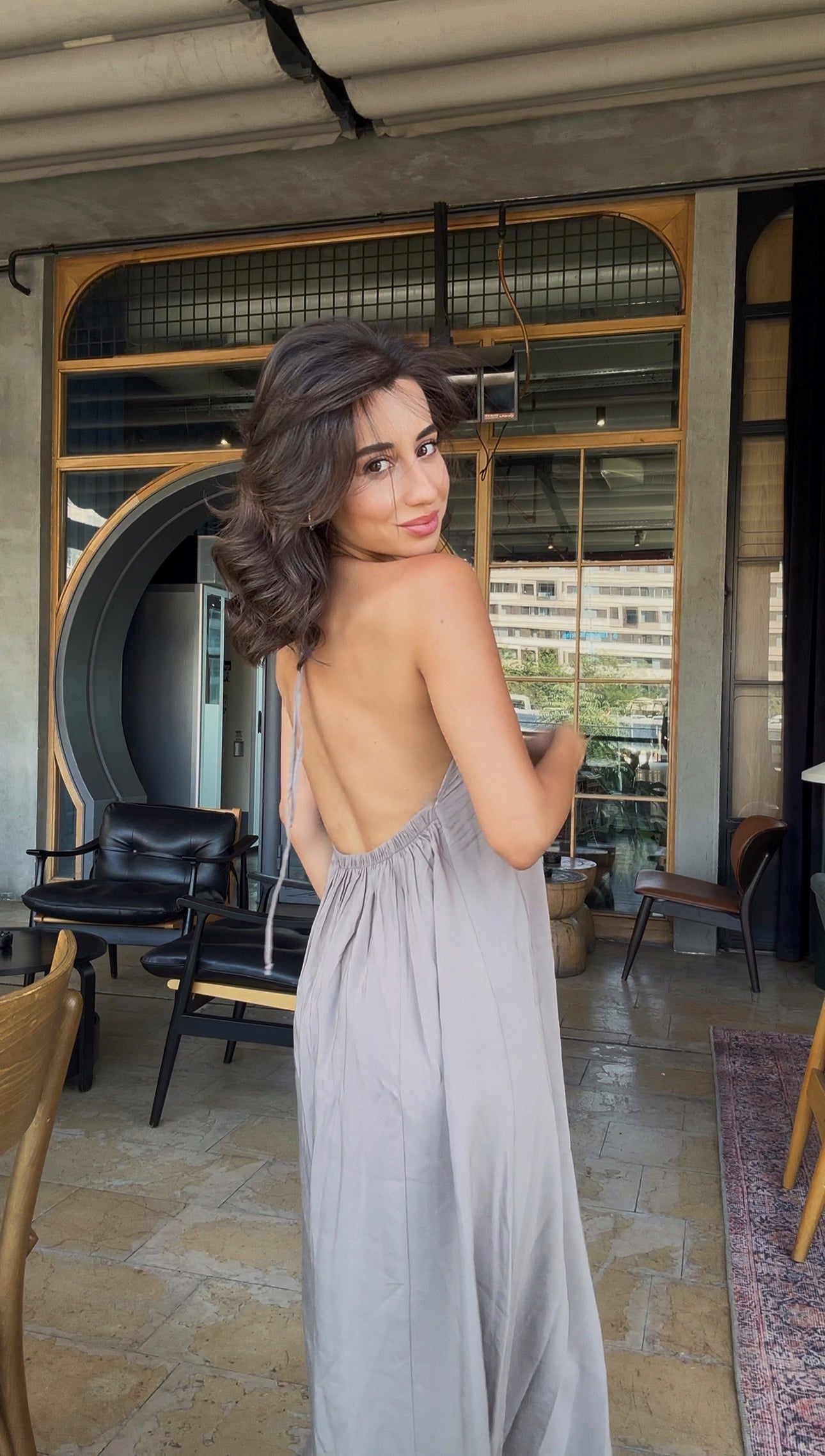 Sırt Dekolteli Elbise