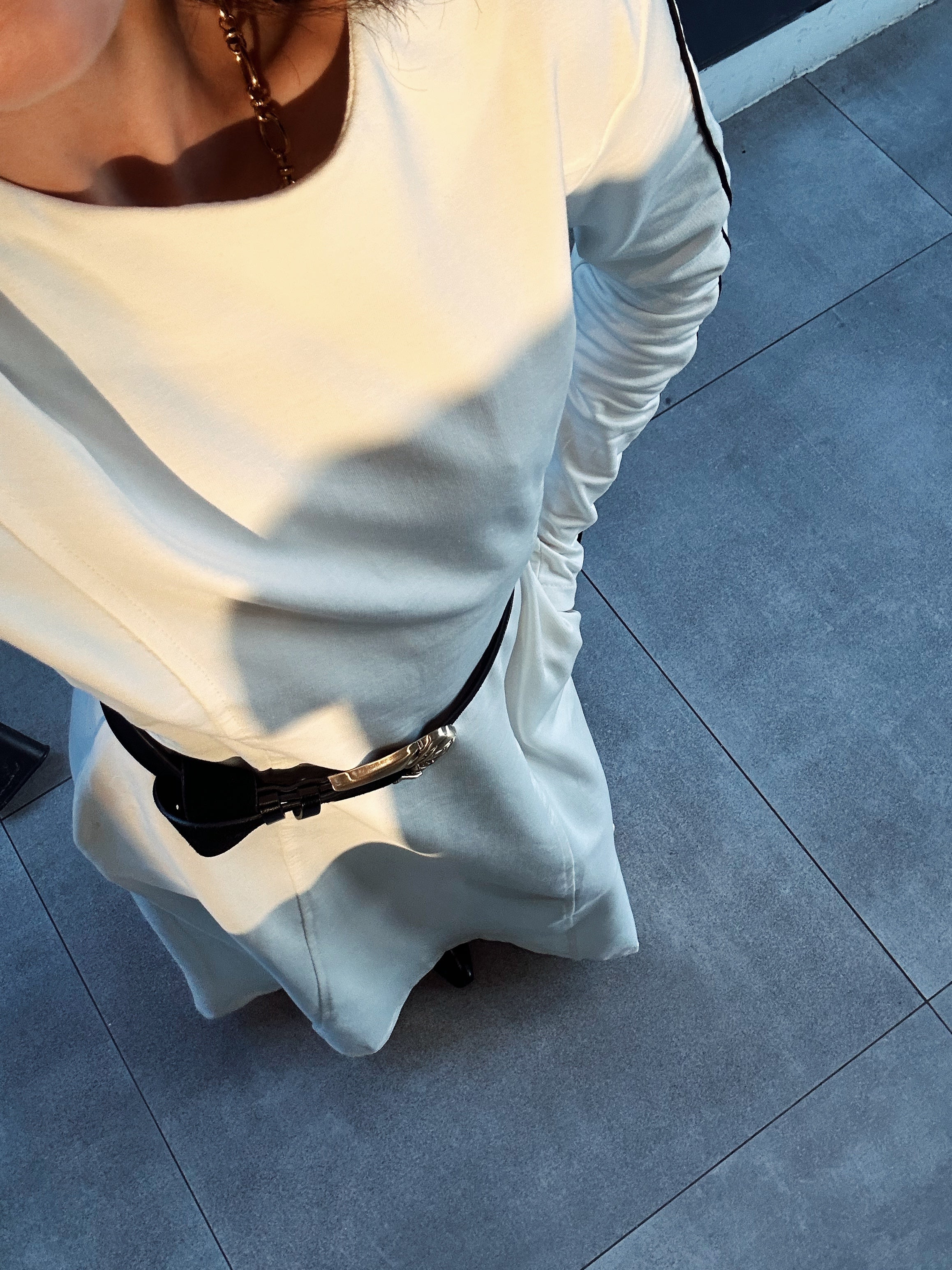 Maxi Boy Şerit Detaylı Beyaz Elbise