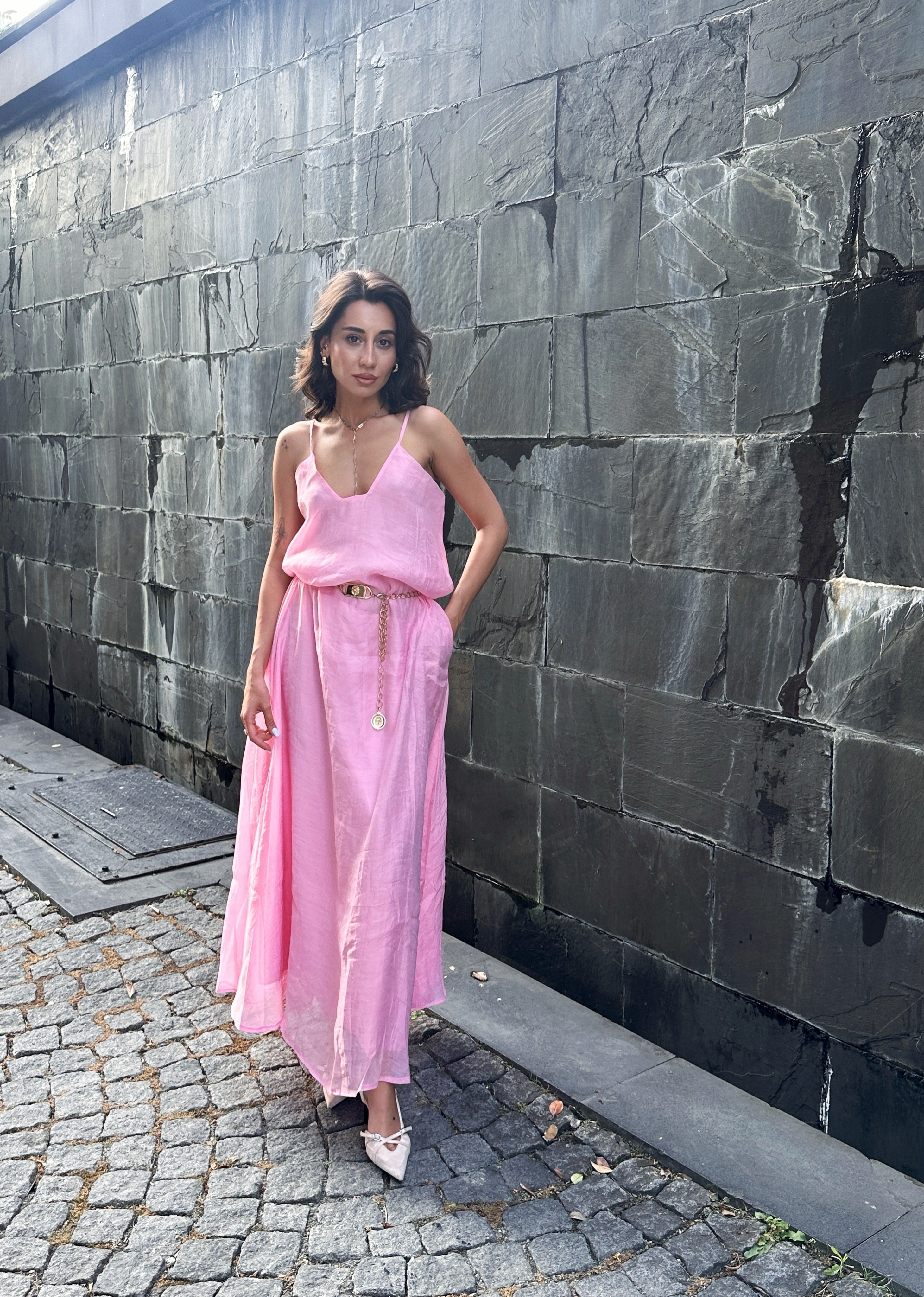 Pembe Tül Askılı Elbise