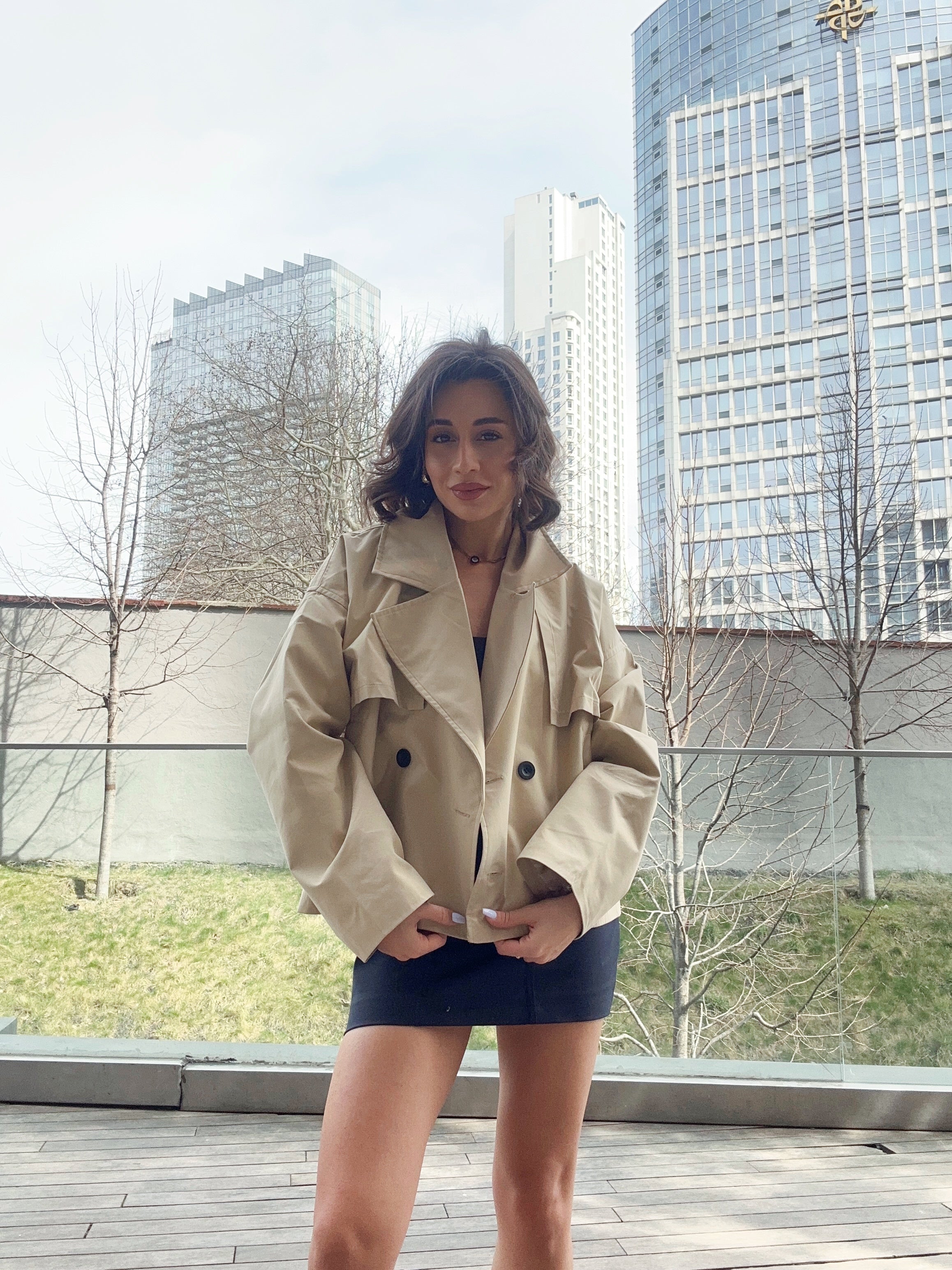 Taş Rengi Crop Trençkot