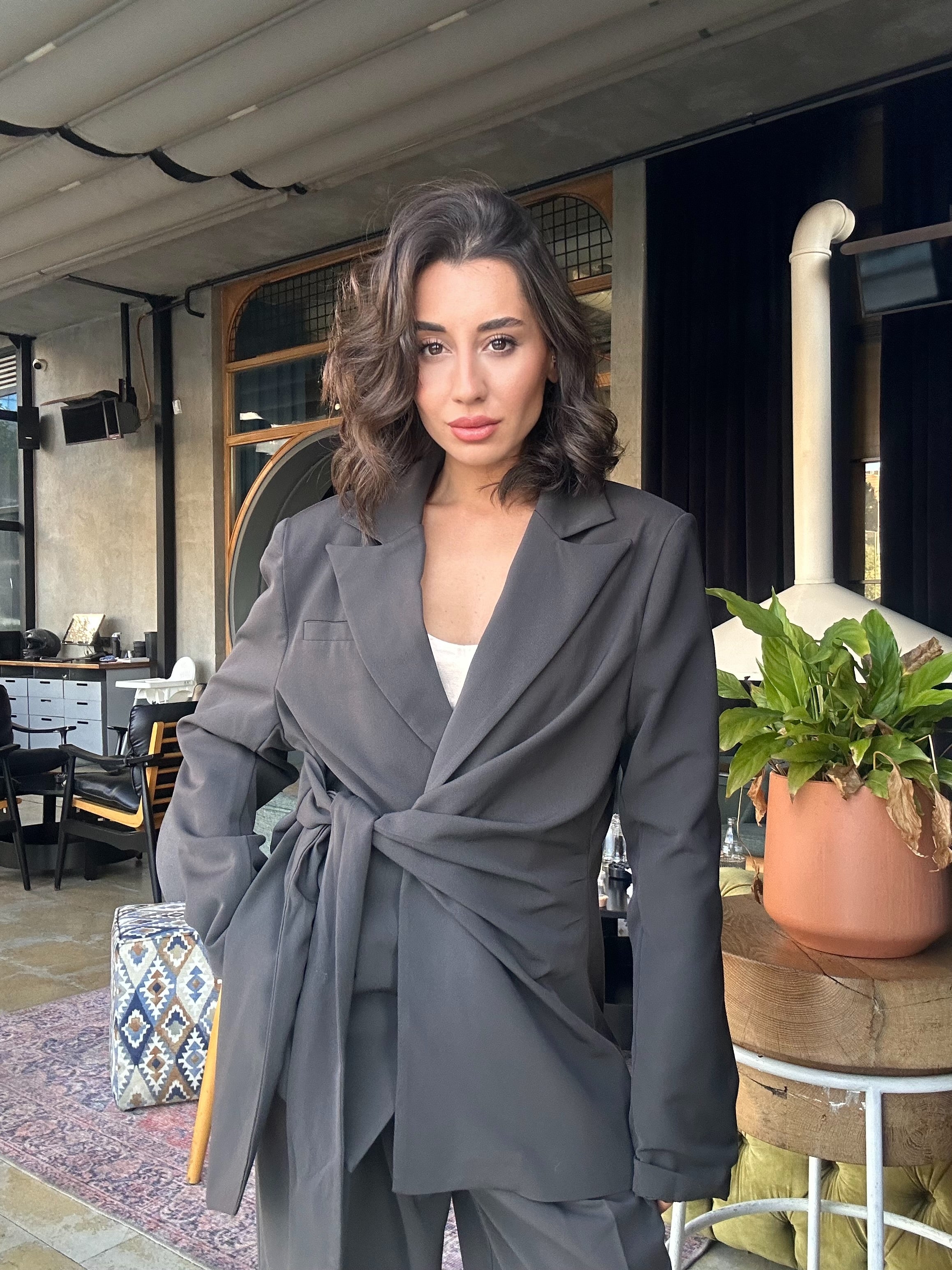 Tasarım Önden Bağlamalı Blazer Ceket