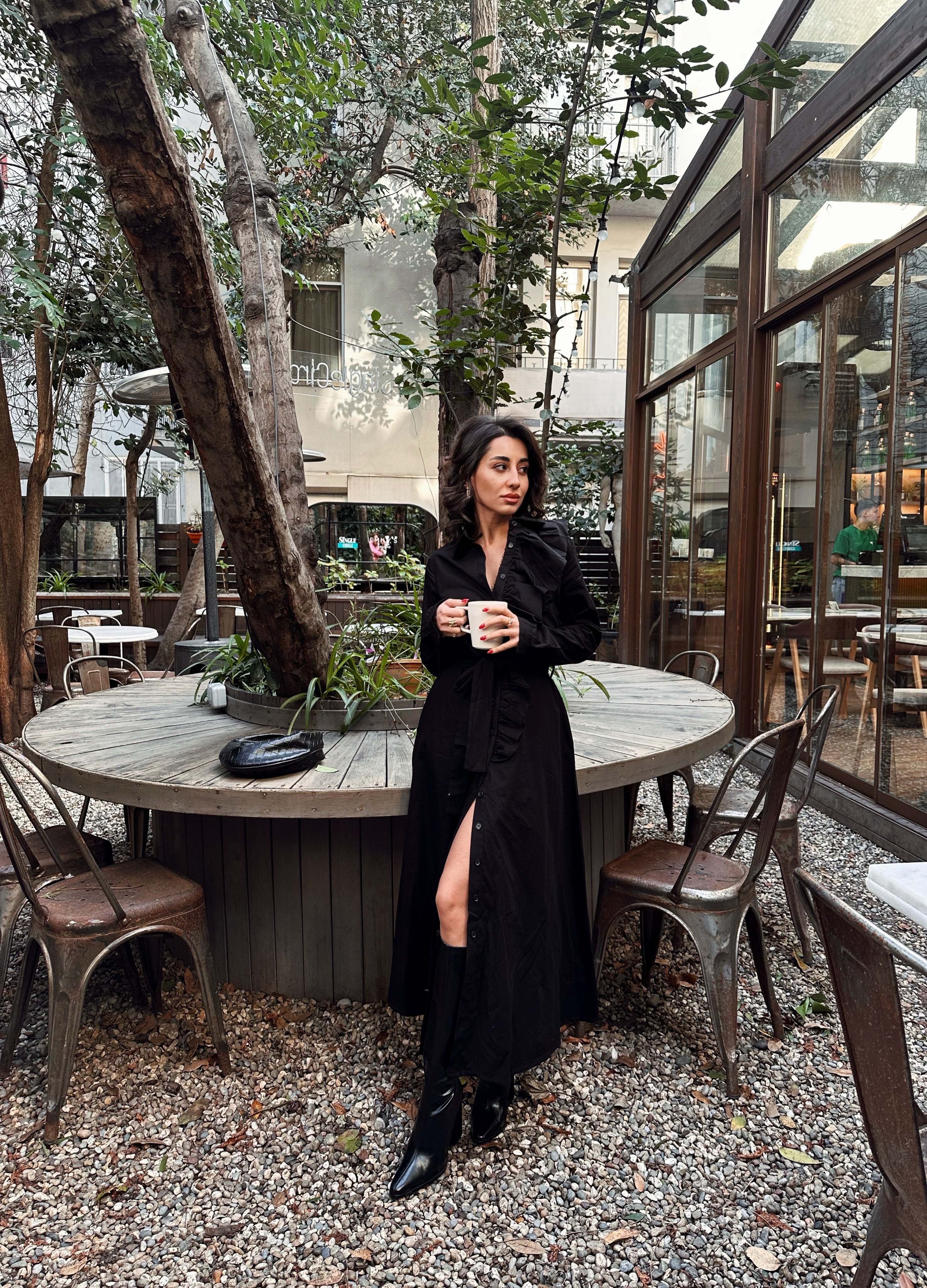 Uzun Düğmeli Elbise