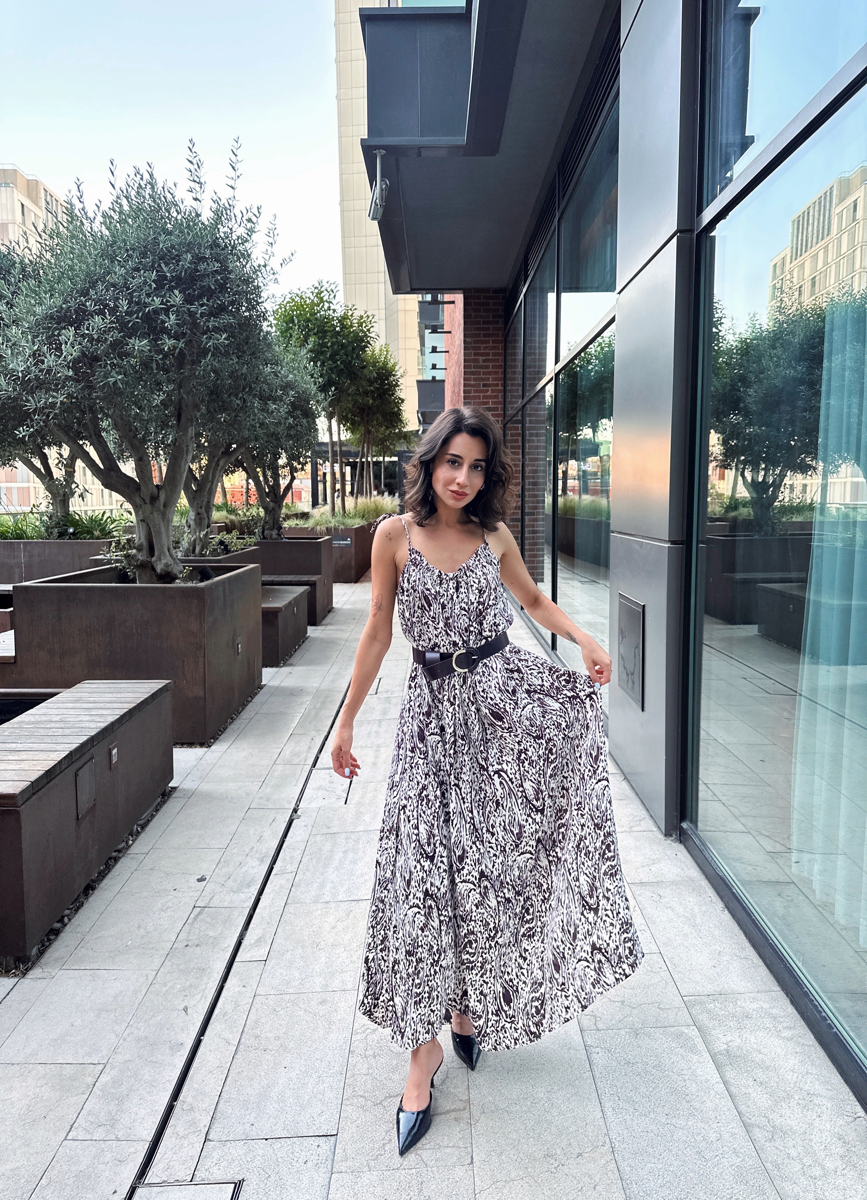 Saten Desenli Maxi Elbise