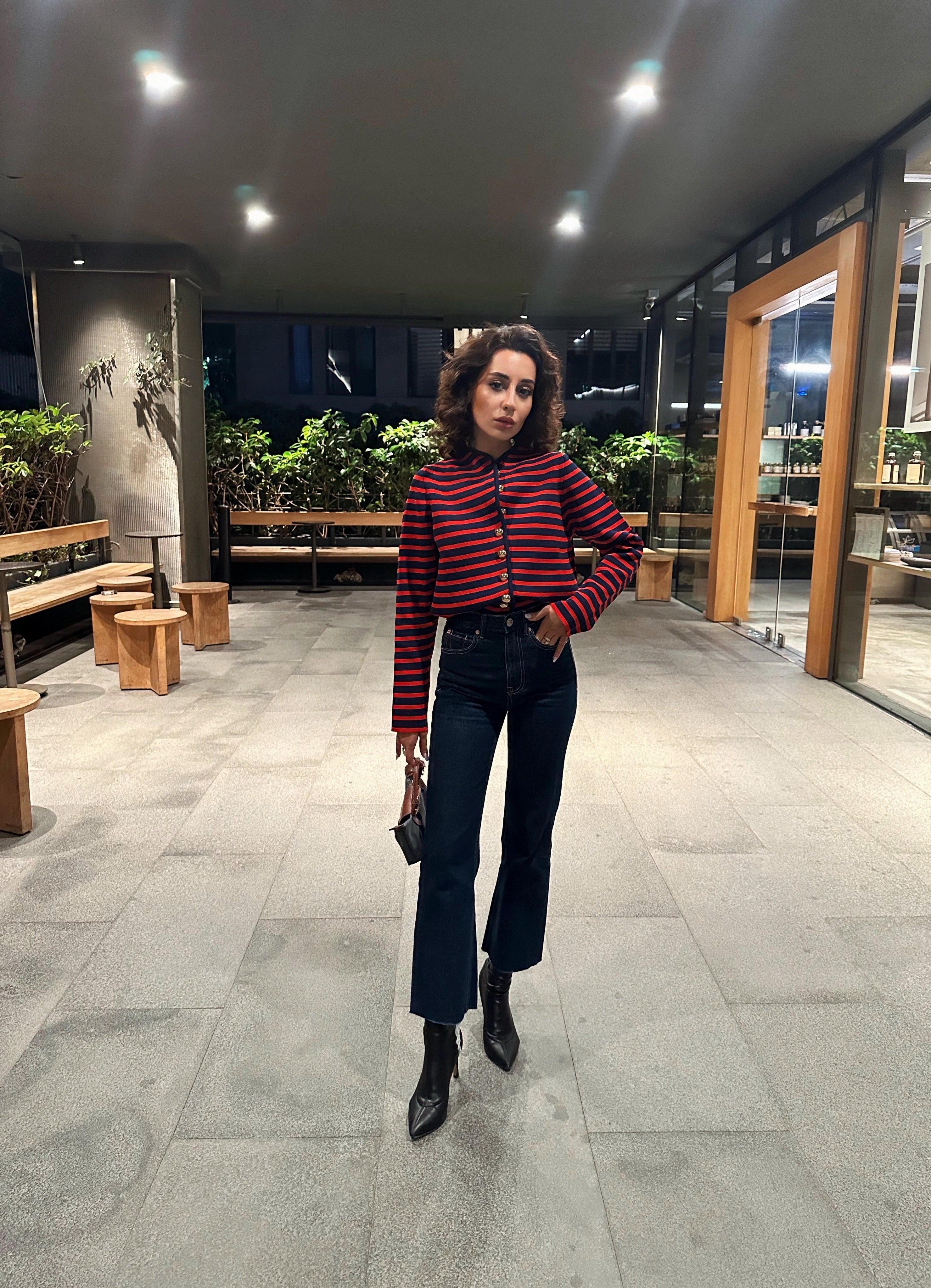 Gold Düğmeli Çizgili Hırka